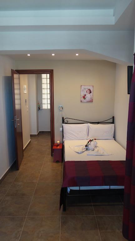 House Roula Otel Neos Marmaras Oda fotoğraf