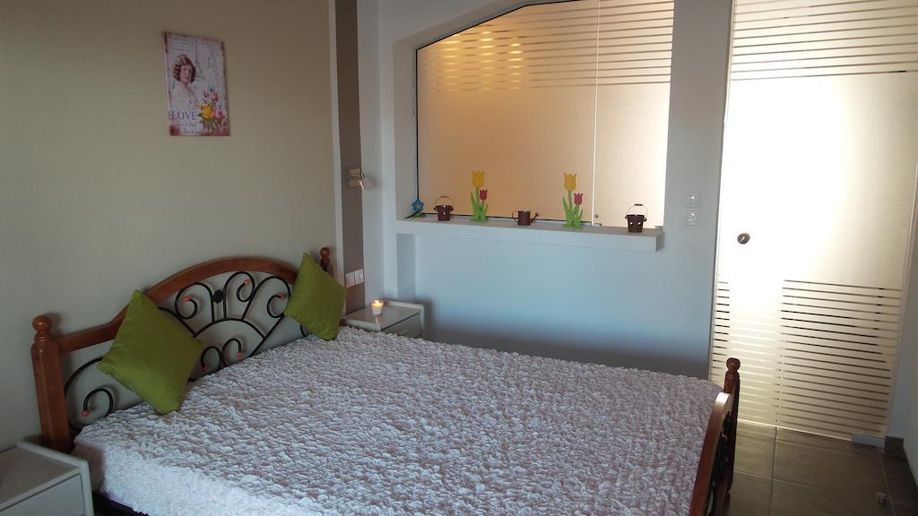 House Roula Otel Neos Marmaras Oda fotoğraf